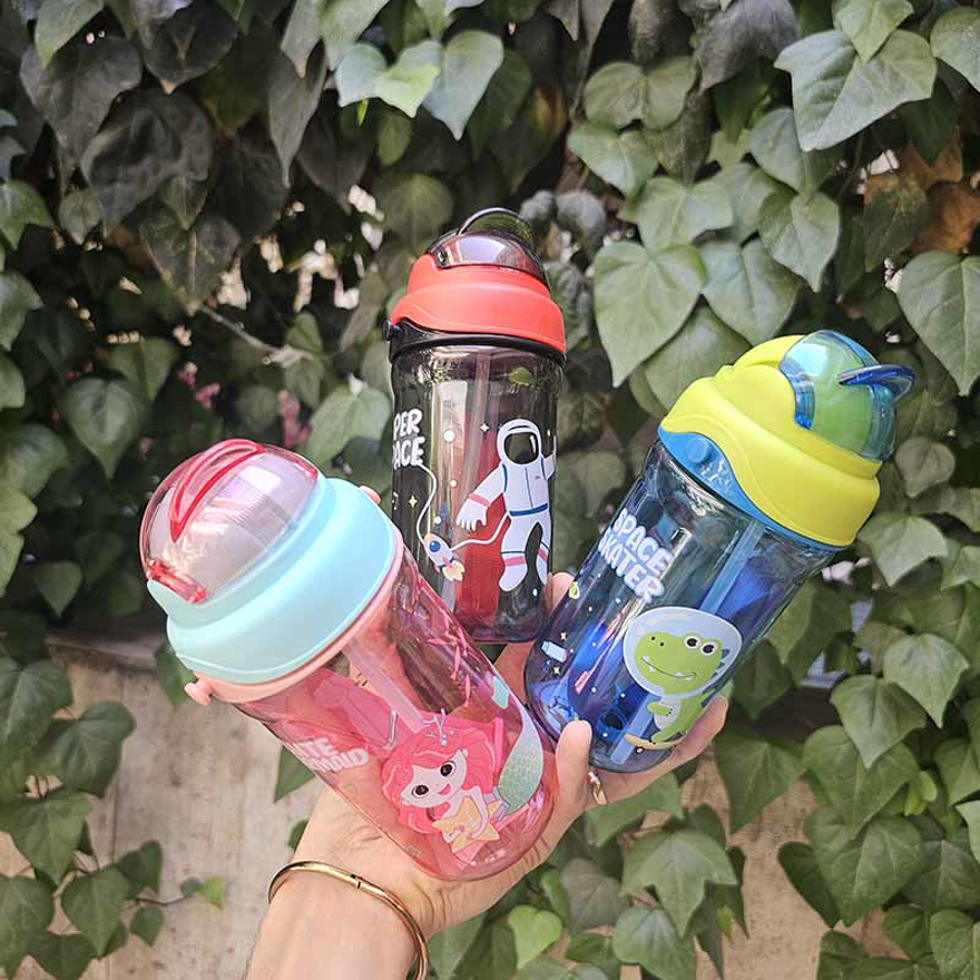 قمقمه کودک نی‌دار، بند دار، فاقد BPA و درب کشویی برند EYUN حجم 400ml کد YY-252
