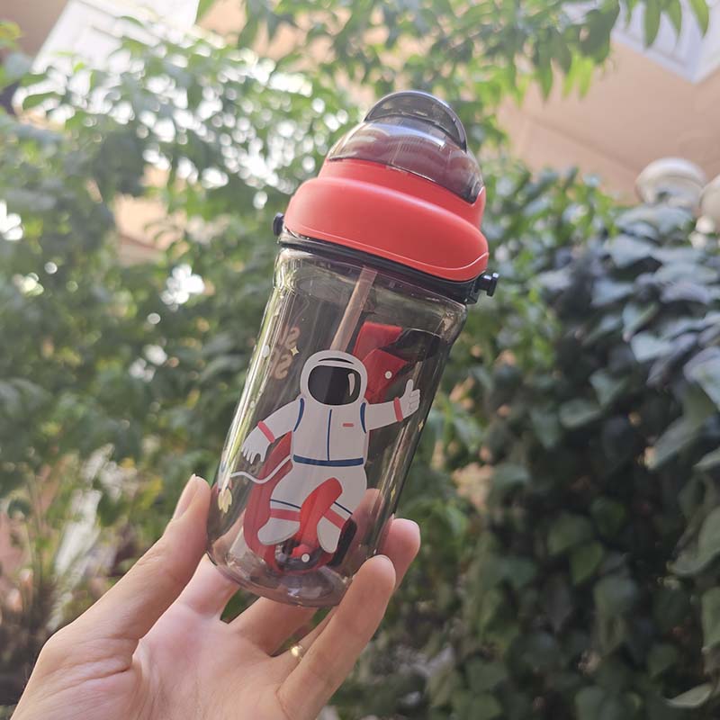 قمقمه کودک نی‌دار، بند دار، فاقد BPA و درب کشویی برند EYUN حجم 400ml کد YY-252