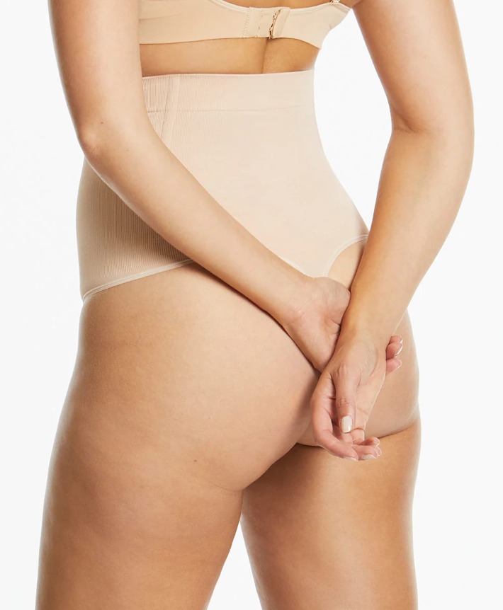 شورت گنی زنانه لامبادا فنردار مدل بکلس BINNYS کد 815