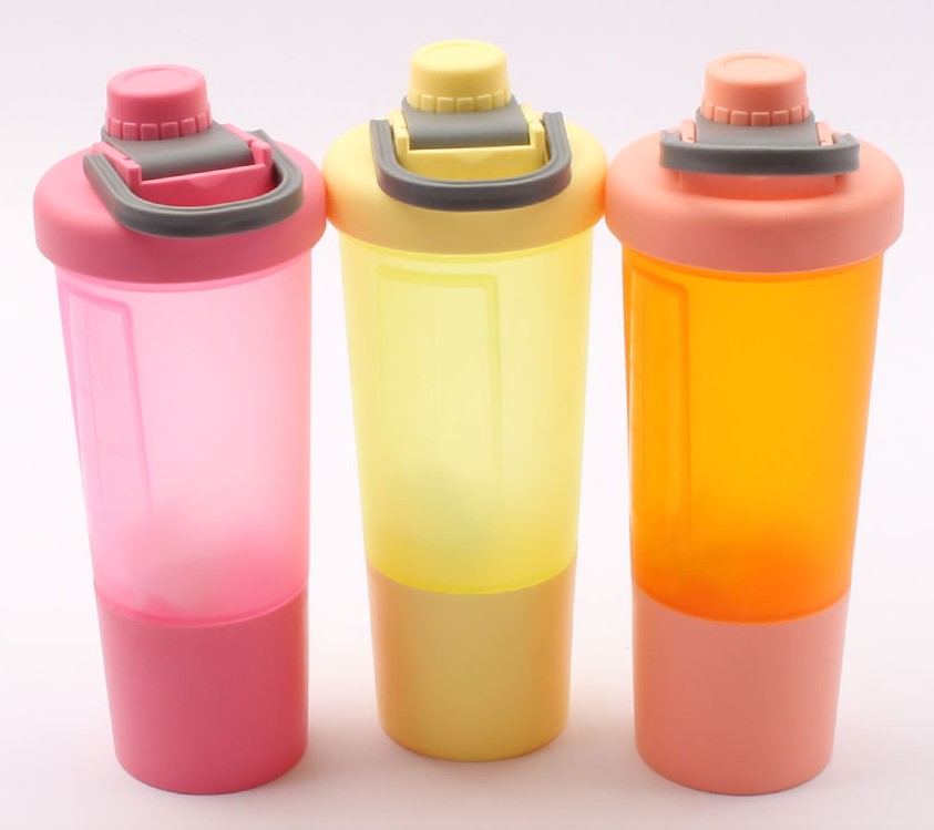 قمقمه شیکر بدنسازی 2 طبقه مات حجم 450ml کد 102
