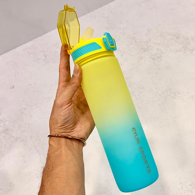 قمقمه ورزشی نشکن برند EYUN مدل نی‌دار حجم یک لیتر کد O82-YY562