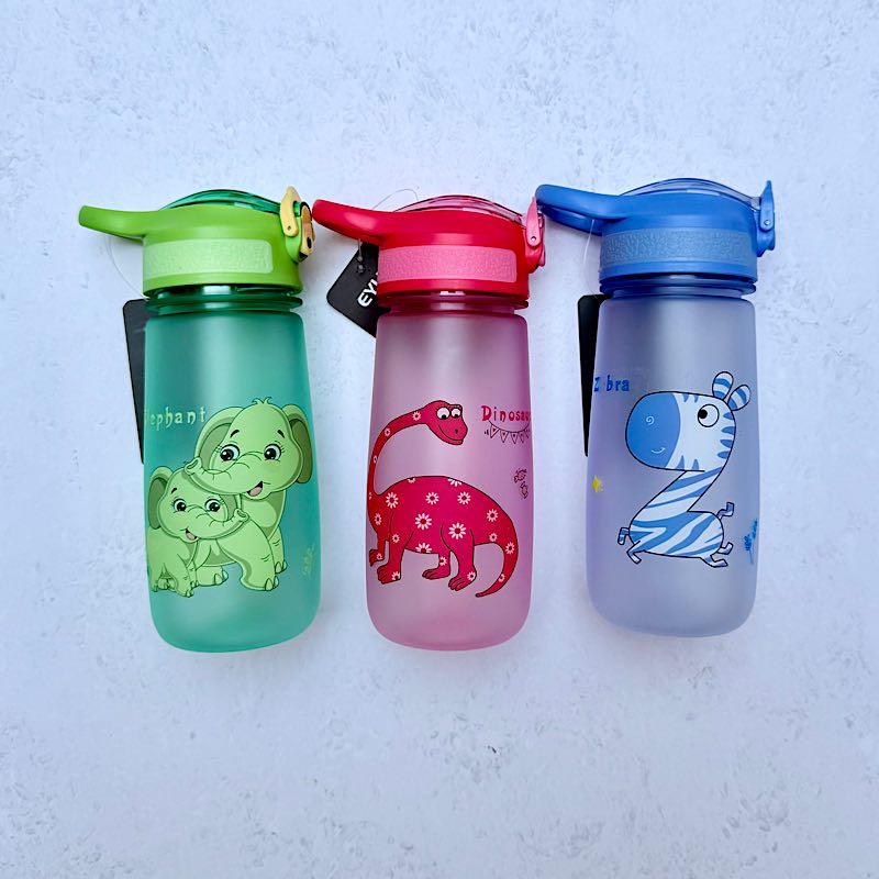 قمقمه نشکن فانتزی کودک برند EYUN نی دار درب قفل شونده مدل مات حجم 500ml کد O76-YY388