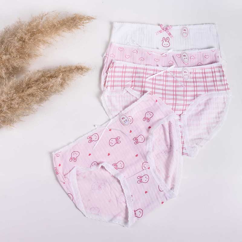 شورت زنانه فانتزی نخی پک 3 عددی کد AS09