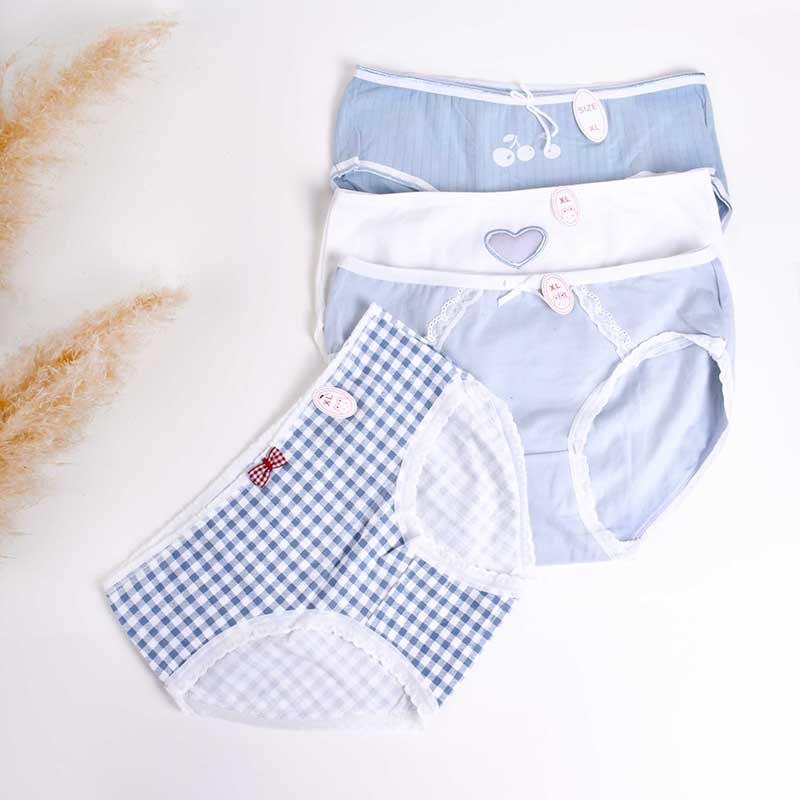 شورت زنانه فانتزی نخی پک 3 عددی کد AS09