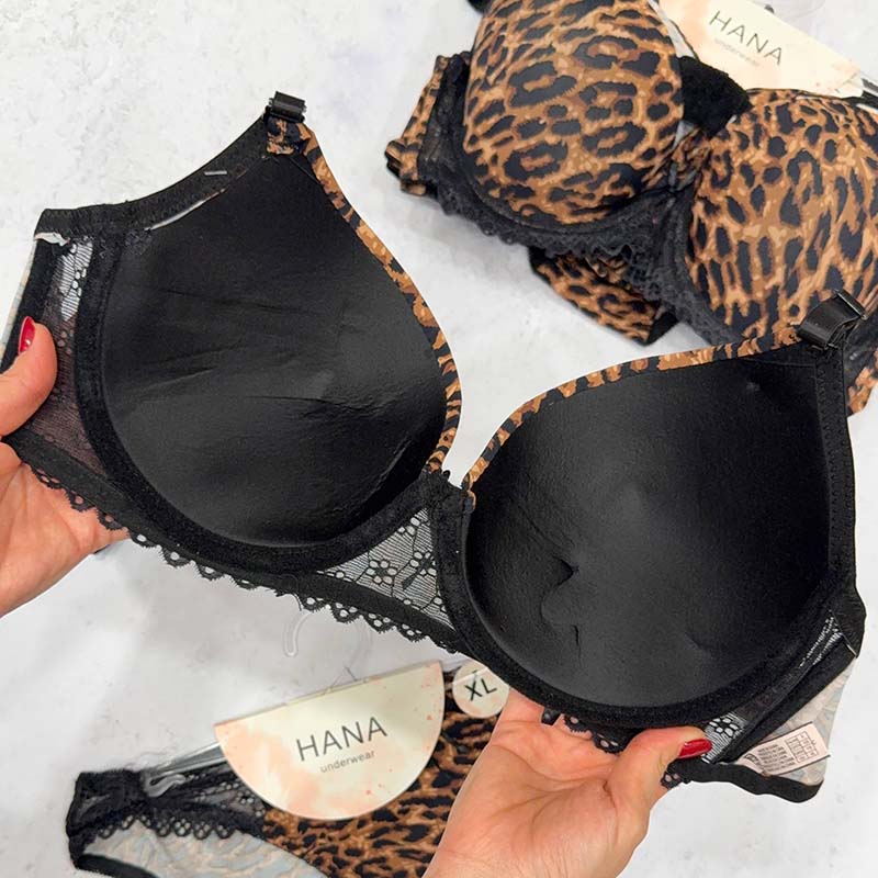 ست لباس زیر شورت و سوتین سایز بزرگ اسفنجی فنردار طرح پلنگی برند HANA