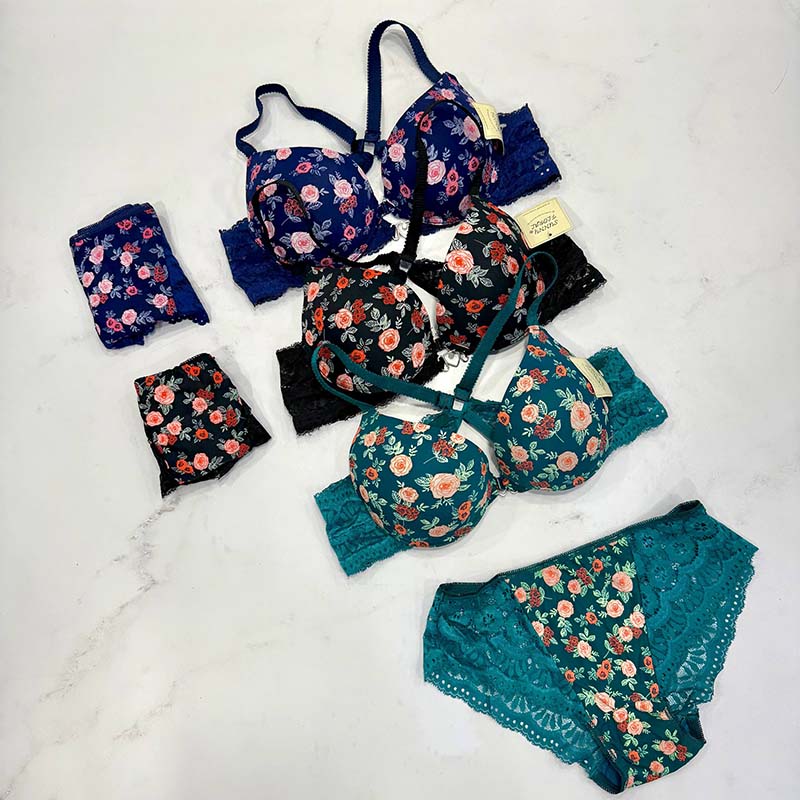 ست شورت و سوتین اسفنجی گلدار کاپ B برند Anatef کد 1595