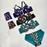 ست شورت و سوتین اسفنجی گلدار کاپ B برند Anatef کد 1595