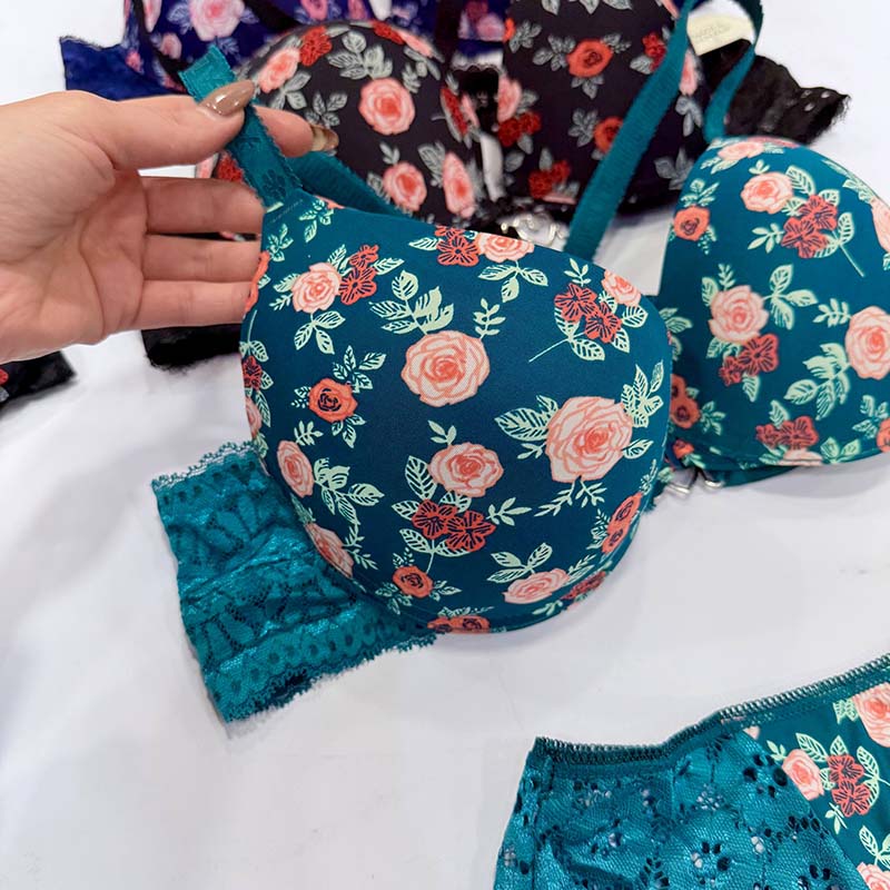 ست شورت و سوتین اسفنجی گلدار کاپ B برند Anatef کد 1595