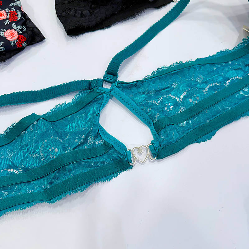 ست شورت و سوتین اسفنجی گلدار کاپ B برند Anatef کد 1595