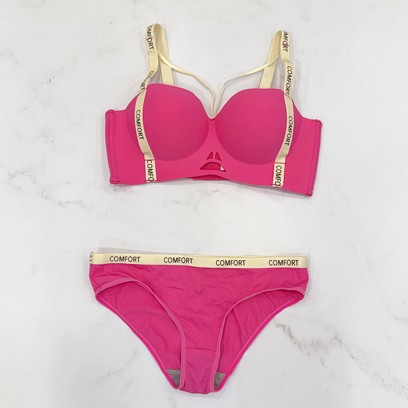 ست شورت و سوتین زنانه اسفنجی بدون فنر برند Comfort کد E1111