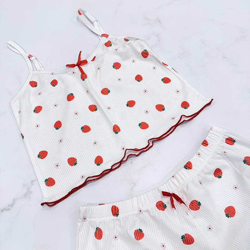 ست تاپ و شورتک زنانه کبریتی مدل توت فرنگی کد T1866