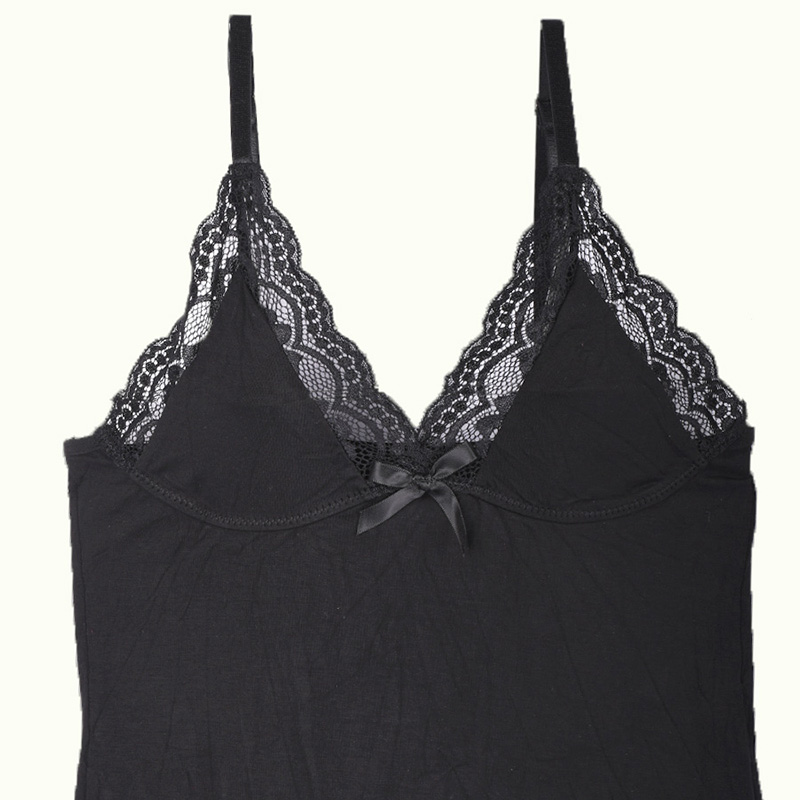 لباس خواب زنانه دو تکه طرح لبه گیپوری کد 192