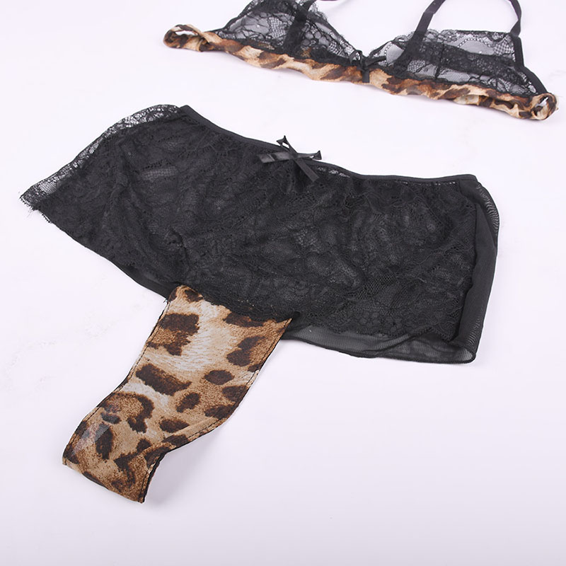 لباس خواب زنانه سه تکه طرح پلنگی کد HR-P210