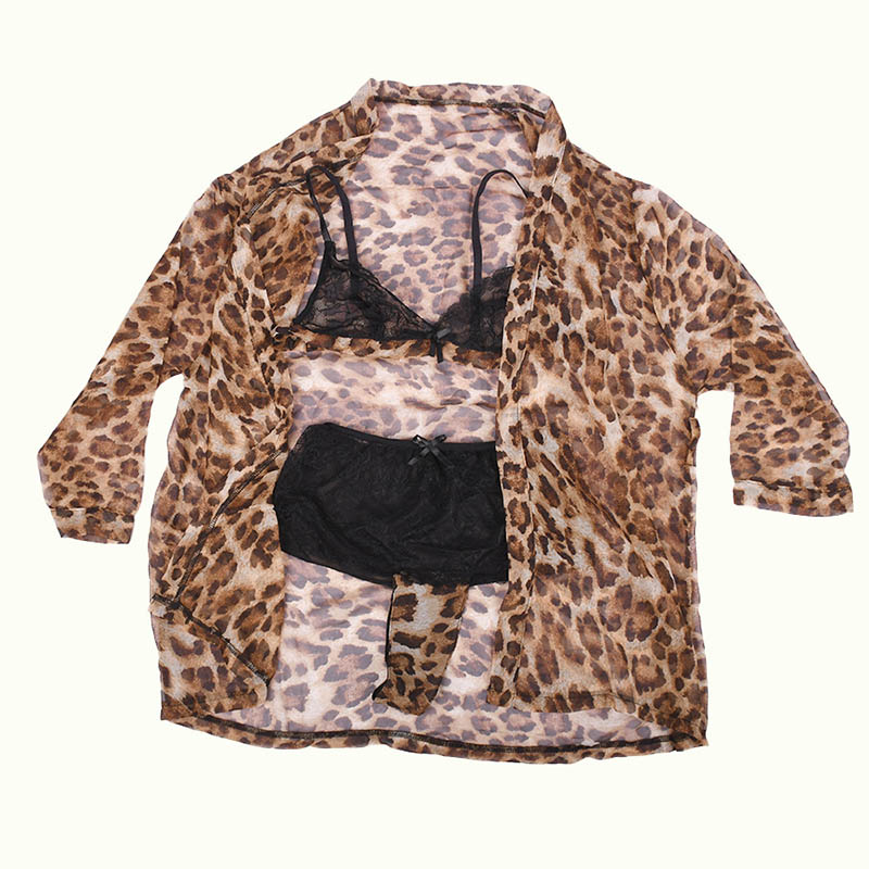 لباس خواب زنانه سه تکه طرح پلنگی کد HR-P210