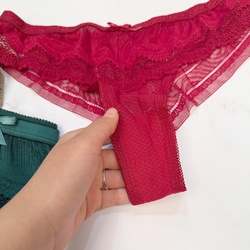 ست لباس زیر شورت و سوتین فنردار کاپ B برند HR کد 333