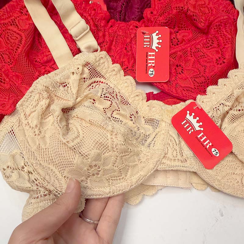 ست لباس زیر شورت و سوتین دانتل دانبری فنردار کاپ B برند HR کد 09