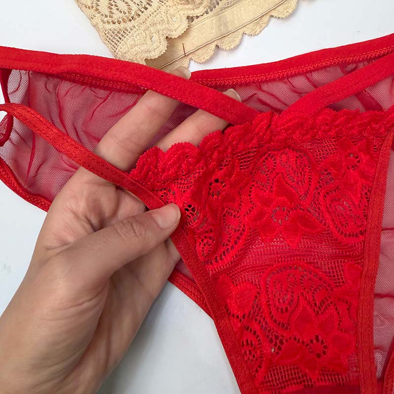 ست لباس زیر شورت و سوتین دانتل دانبری فنردار کاپ B برند HR کد 09